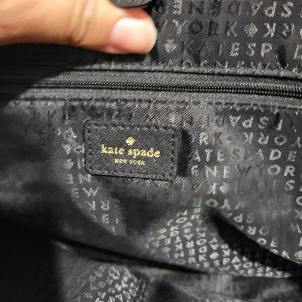 Kate spade tote - Picture 11 of 16